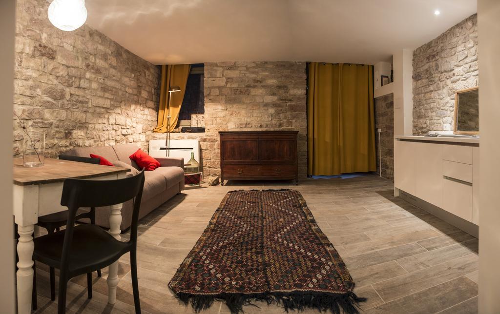 Residenza La Corte Ассизи Экстерьер фото
